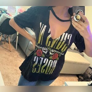 Guns N’ Roses sexy neck oversized tee